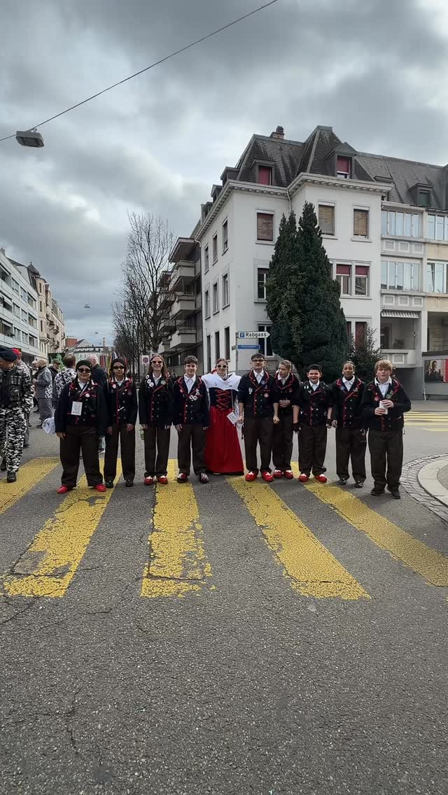 Gueti Luune weil ändlich wieder Fasnacht isch! 🥳🥳🥳🩵🤍🤍🩵

#junggarde #junggarde2018 #basel #fasnacht #guggemuusig
